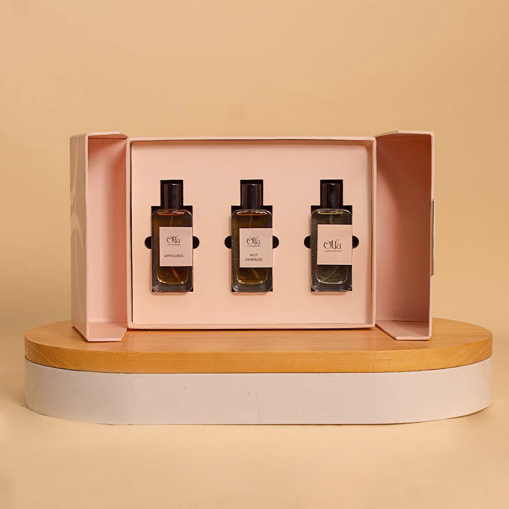 product-image-Olfa Perfume Bundle – A Trio of Signature Scents with Elegant Vase Arrangement