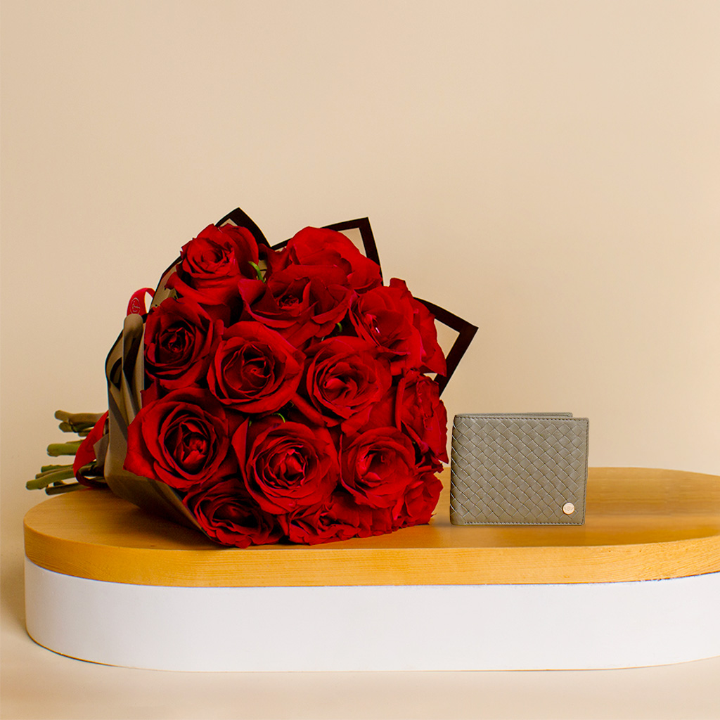 product-image-Police Wallet & Bouquet of 15 Red Roses - A Luxury Gift for Him
