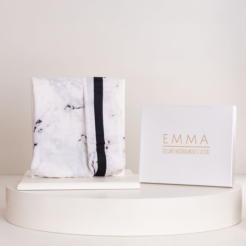 product-image-EMMA White Marble Scarf & Quiet Love Bouquet