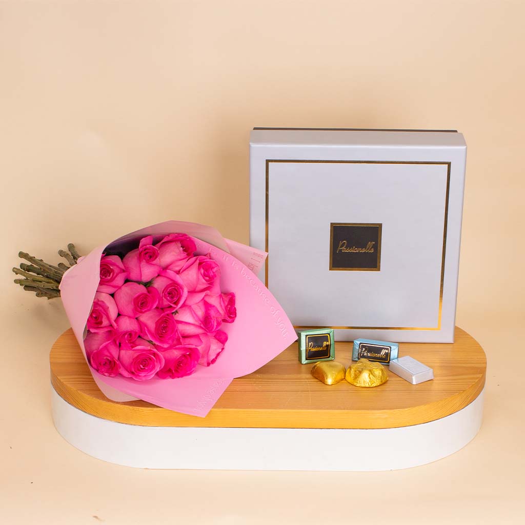 product-image-Passionelle Silver Chocolate Box & Pink Roses Bouquet
