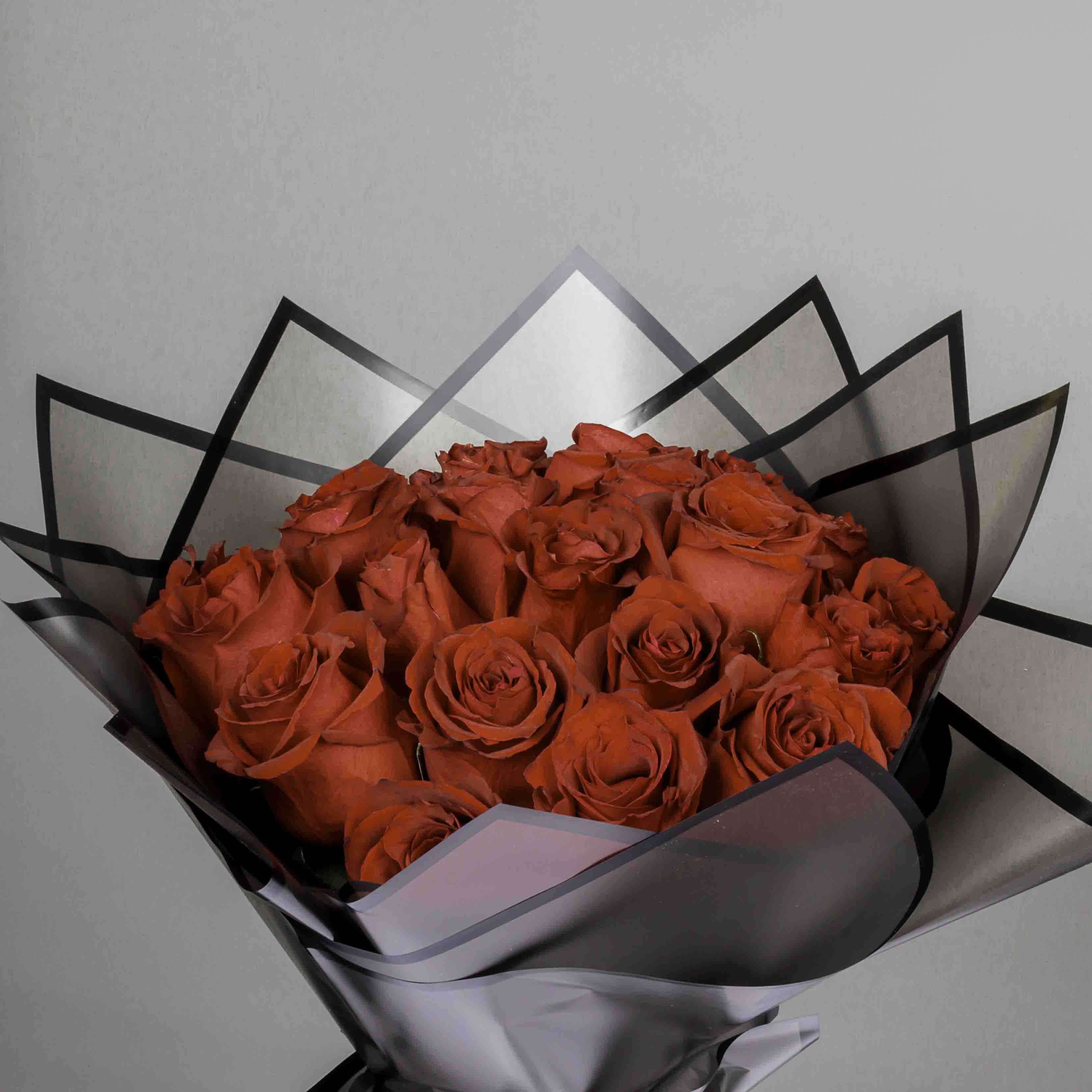 product-image-Flowrista | Dark Red Roses Bouquet - 30 Stems