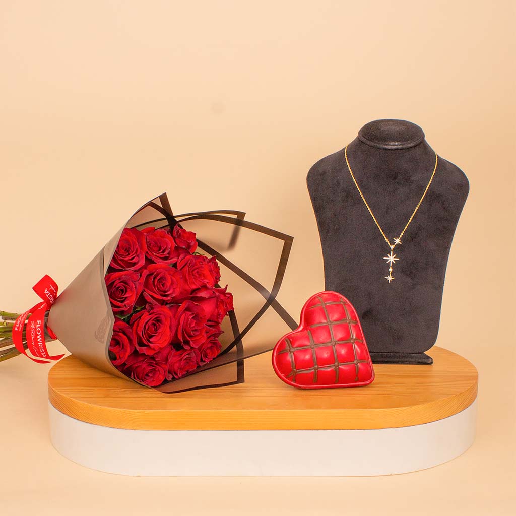 product-image-Chocolate Factory Heart Bonbon & Red Roses with Felizmoda Stars Necklace