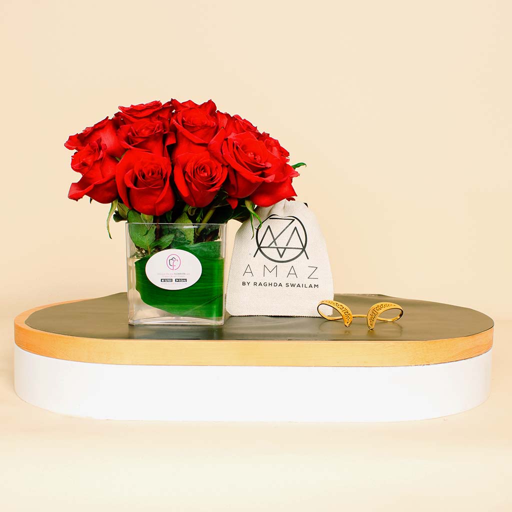 product-image-Amaz Bracelet Gladiator Band Cuff And Vase Red Roses