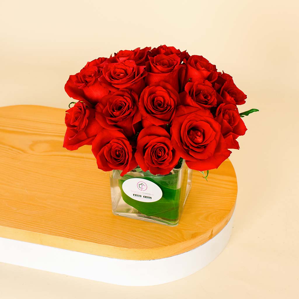product-image-Amaz Bracelet Gladiator Band Cuff And Vase Red Roses