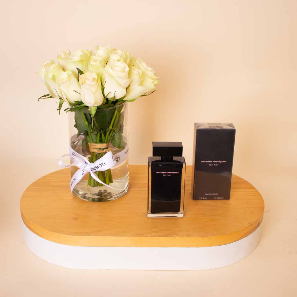 product-image-Narciso Rodriguez For Her EDT Women 150ml & White Roses Bouquet