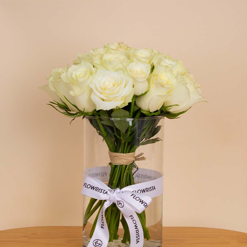 product-image-Alamki Alice Black Bag & White Roses Vase