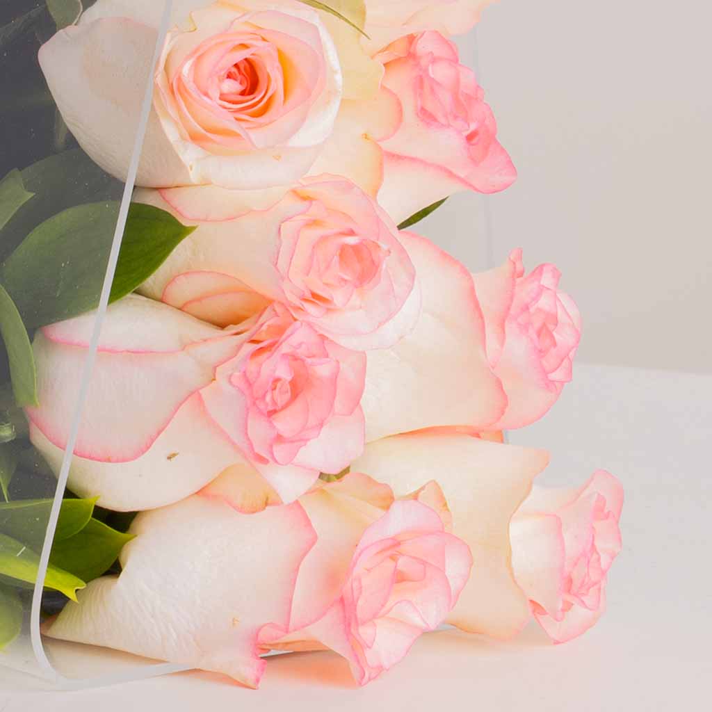 product-image-Pink and White Mixed Flower Bag