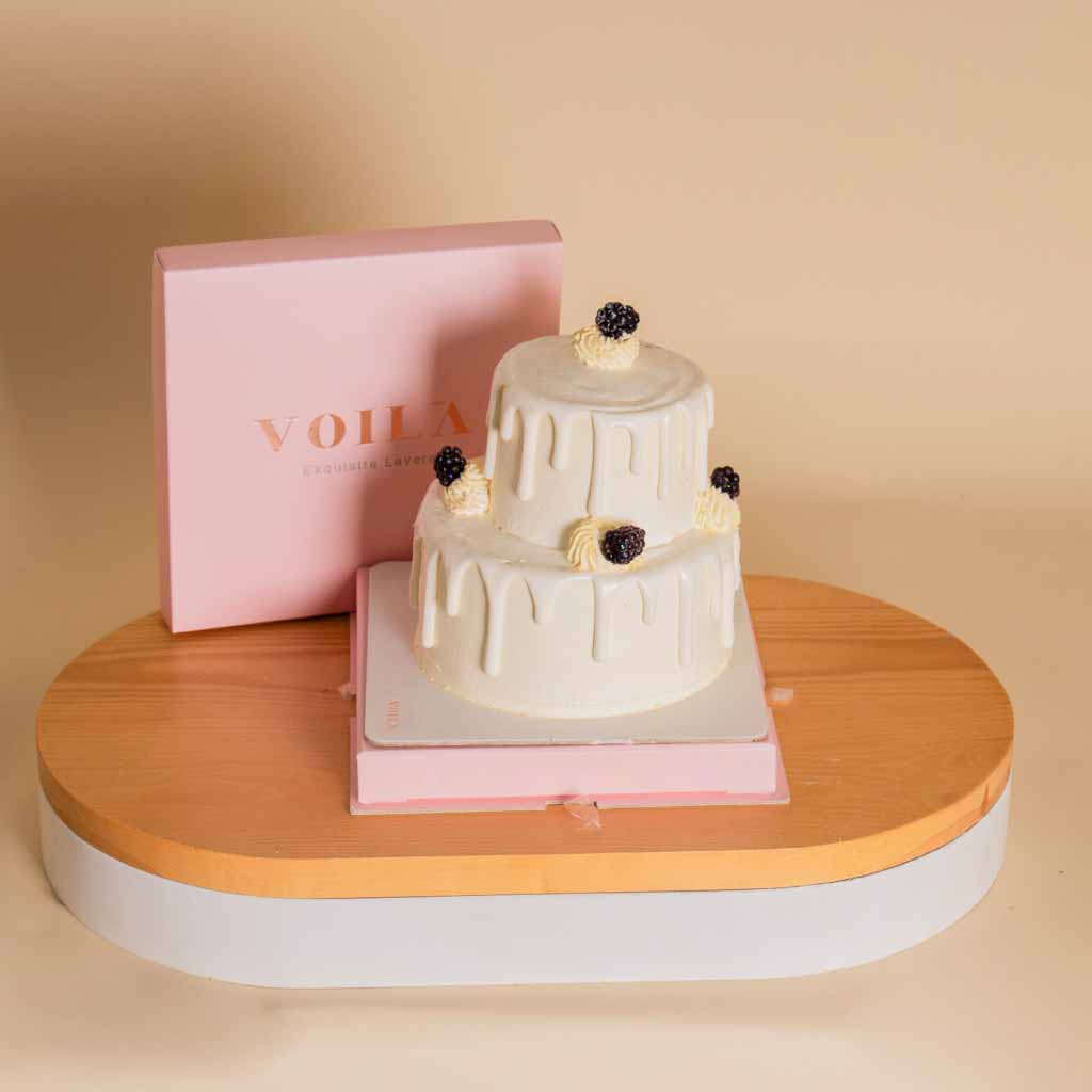 product-image-Voila Victorian Drip Cake