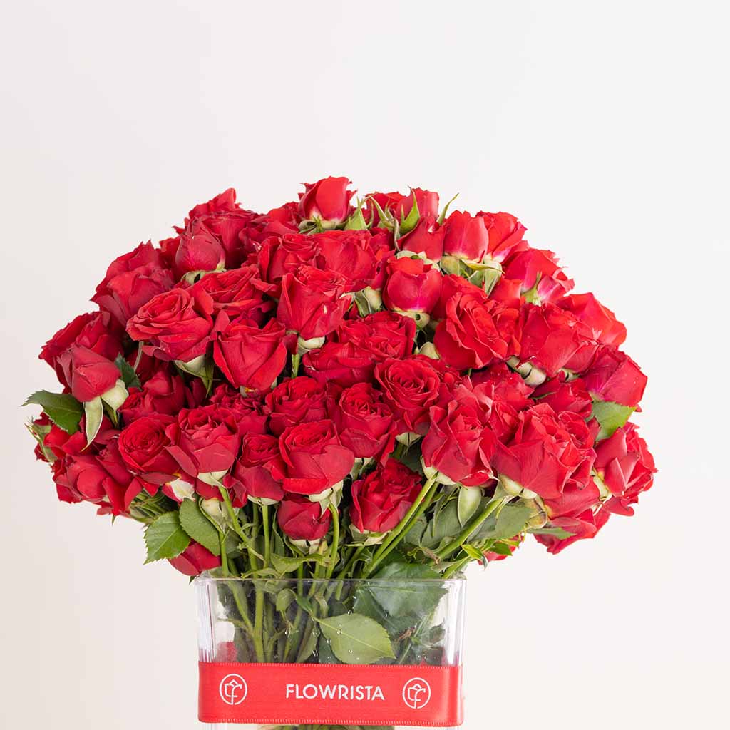product-image-Red Baby Roses Vase - 30 Stems