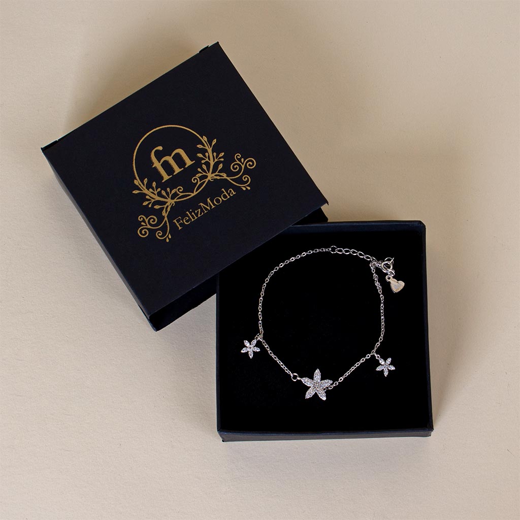 Flowrista Online Flowers Shop Felizmoda Flower silver bracelet with two side small flowers
