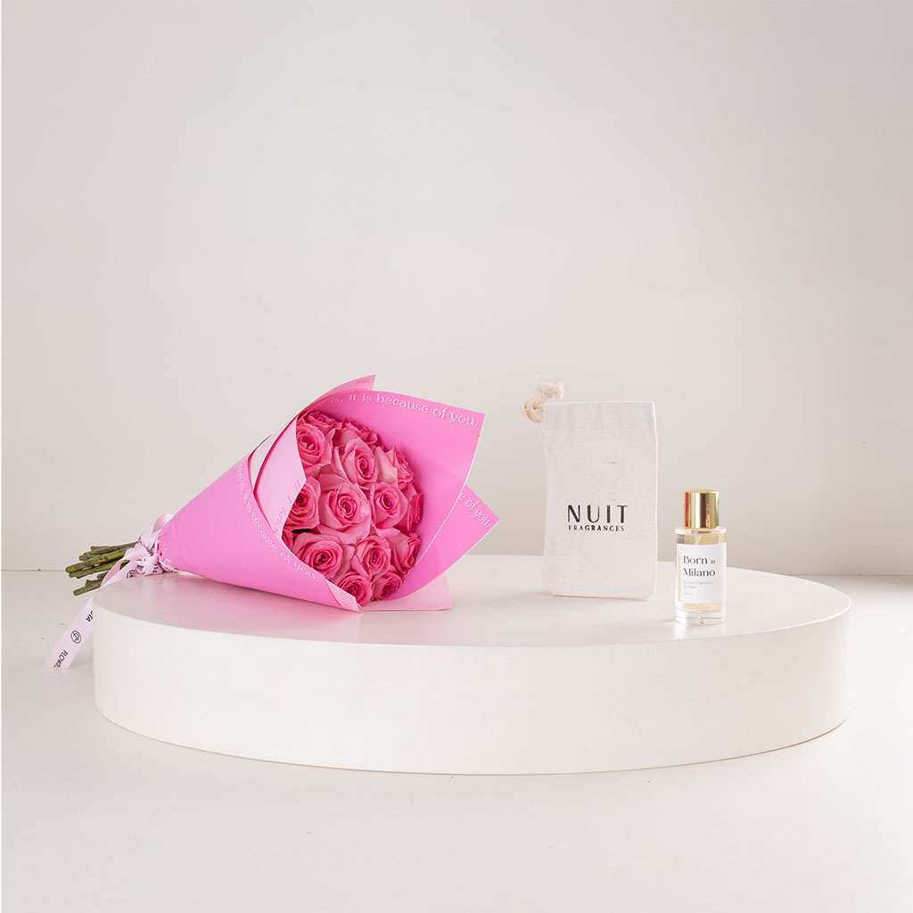 Flowrista Online Flowers Shop عطر نوي بورن إن ميلانو أو دو بارفان ٥٠ مل وباقة من الورود الوردية