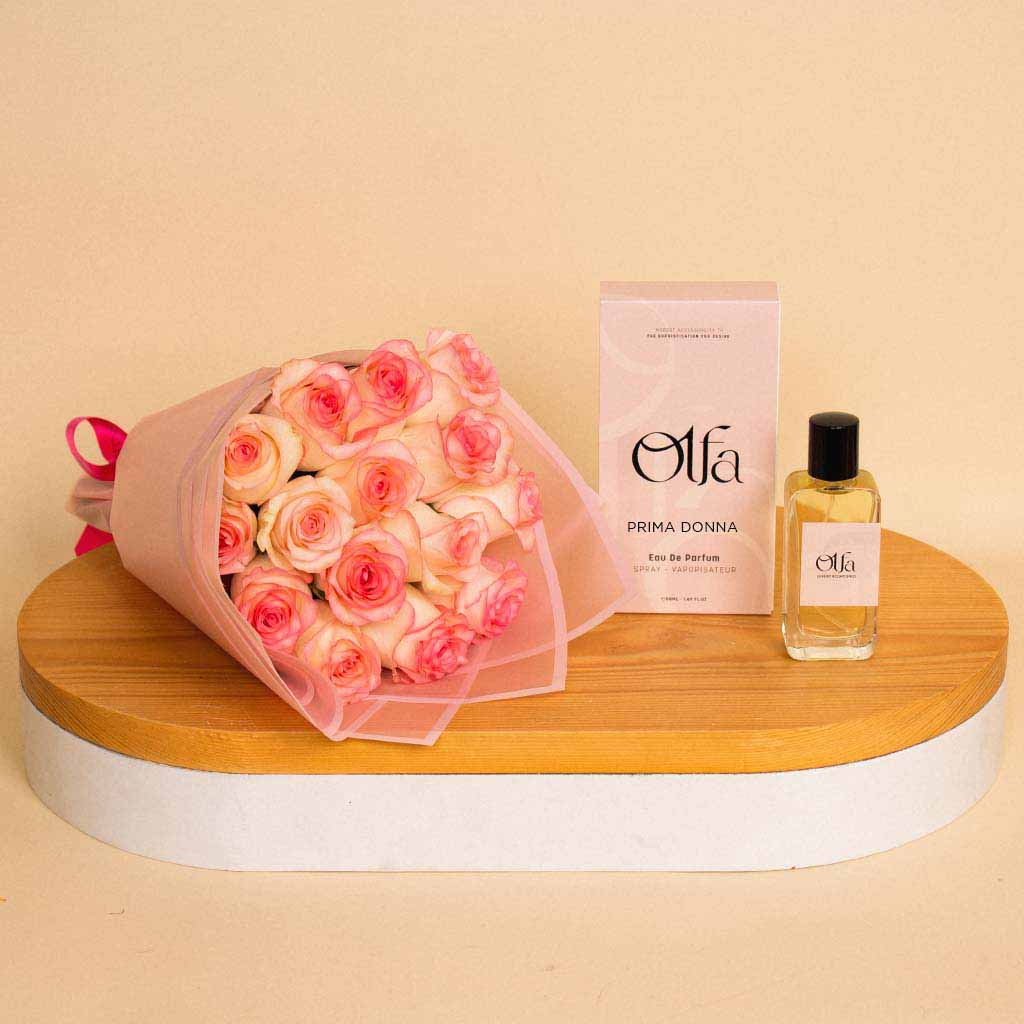 product-image-Olfa Prima Donna |A light pink bouquet of 15 roses