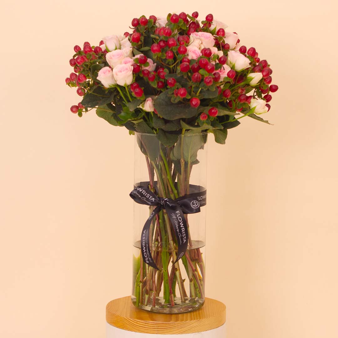 product-image-Flowrista | Baby Rose & Hypericum Vase