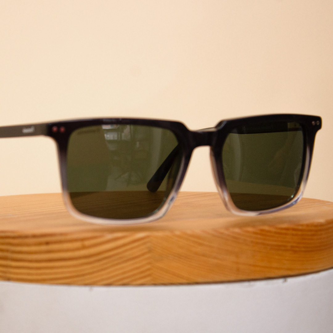 product-image-نظارة سيدراك بإطار متدرج – أسود شفاف
