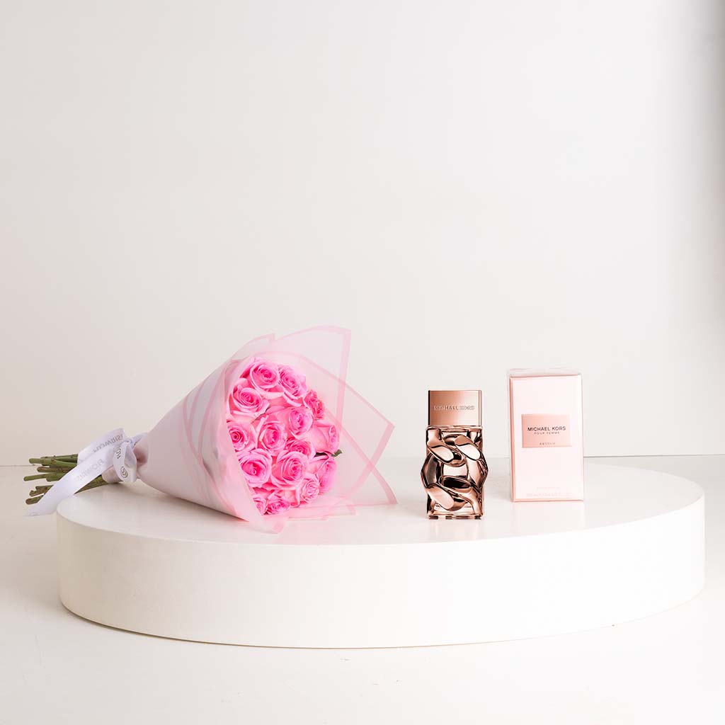 Flowrista Online Flowers Shop Michael Kors Pour Femme Absolu Eau de Parfum 100ml & 15 Revival Roses Hand Bouquet