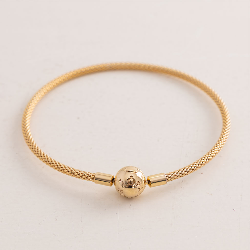 product-image-Pandora Moments 14k Rose Gold-Plated Mesh Bracelet & 15 Red Roses Bouquet