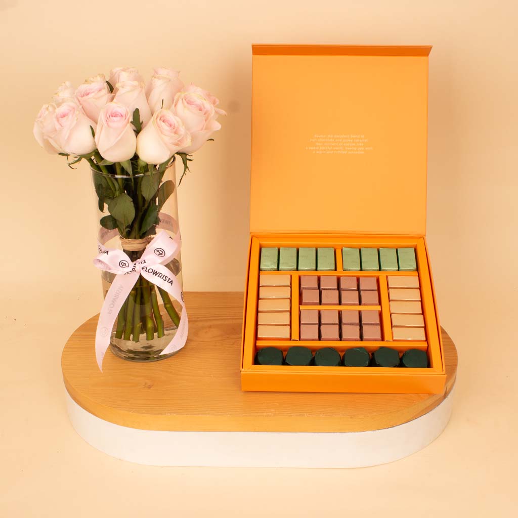 product-image-Patchi Les Choco Caramels 40 pcs & Pink Roses Vase