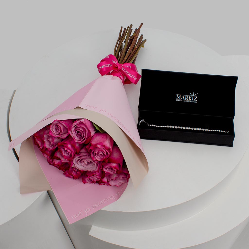 Flowrista Online Flowers Shop Markiz Bracelet & 20 Deep Purple Roses
