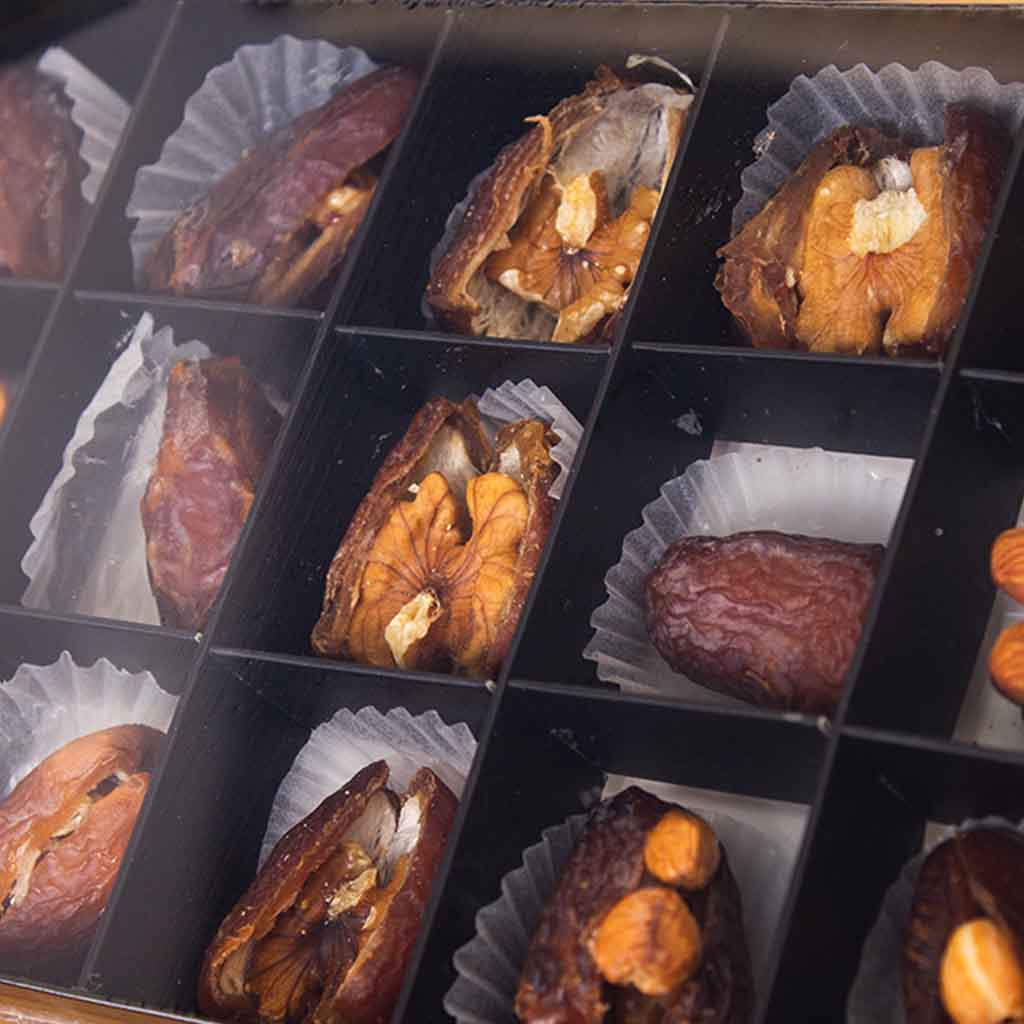 product-image-Zadna Luxury Dates Box with Nuts