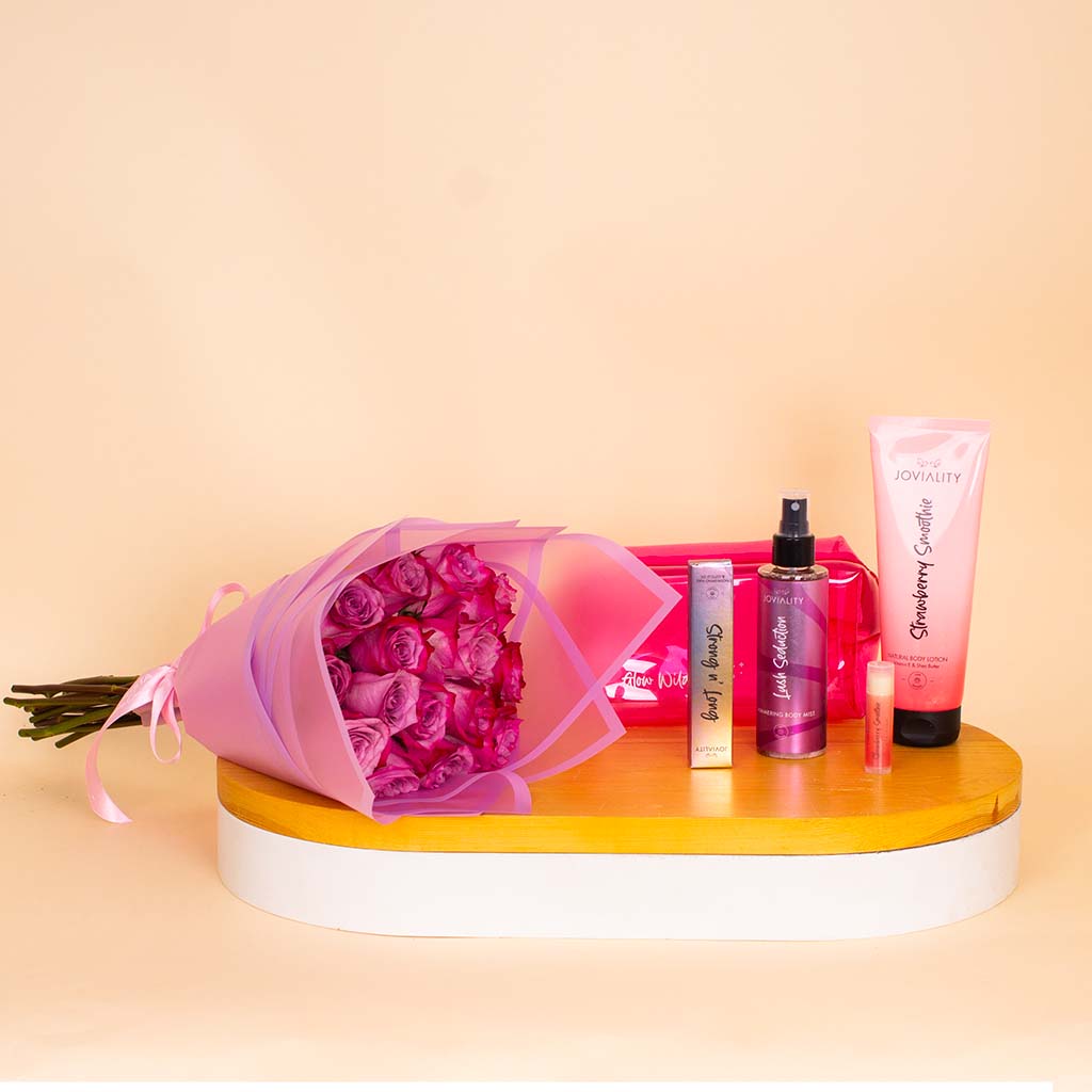 product-image-مجموعة جوفياليتي ستروبيري سيداكشن وباقة ورود بنفسجية