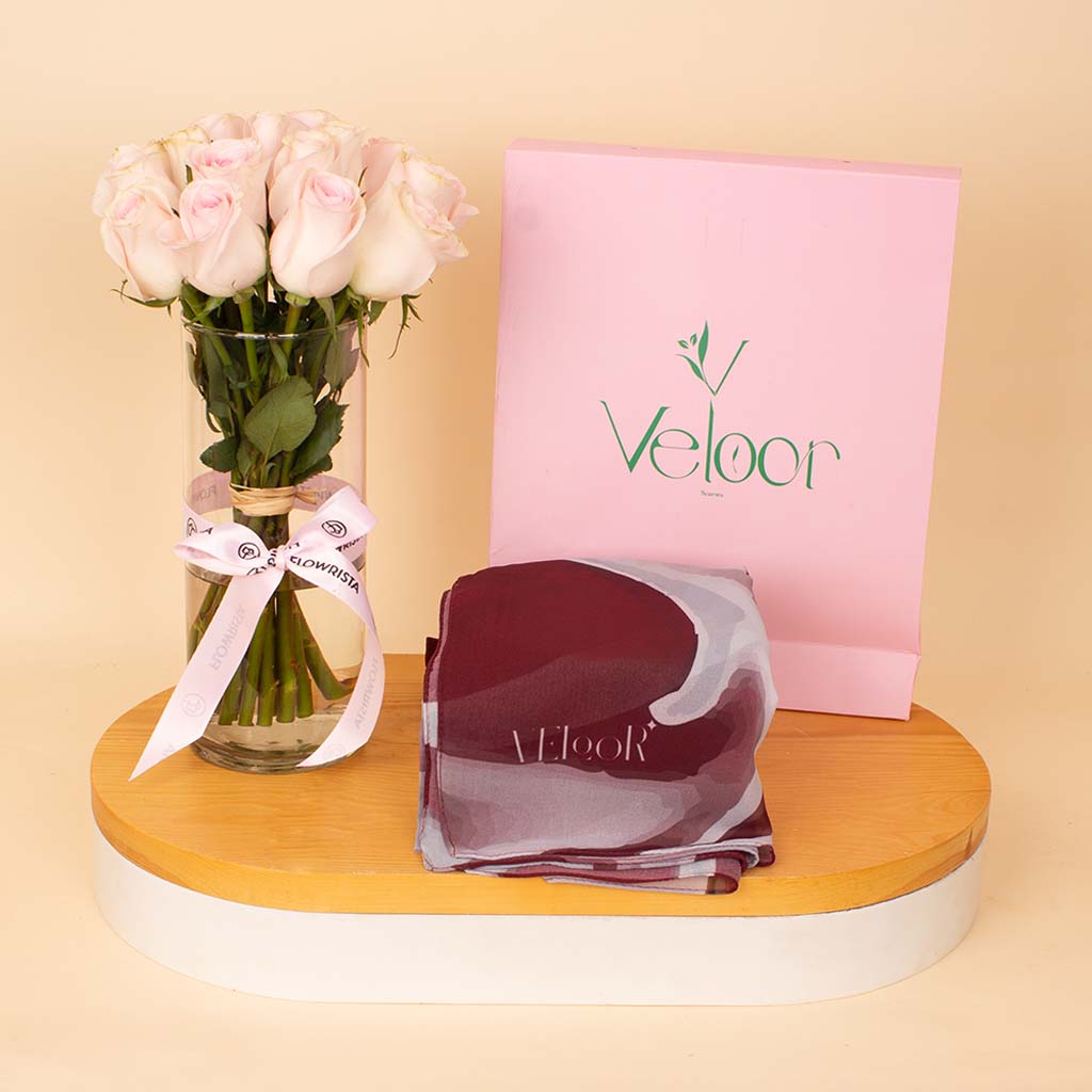 product-image-Veloor Ruby Scarf & Pink Roses Vase