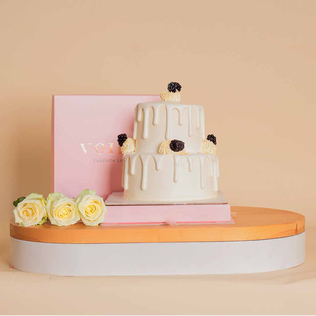 product-image-Voila Victorian Drip Cake