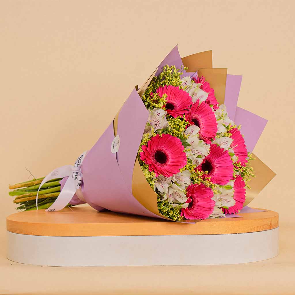 product-image-Gerbera Unique Bouquet