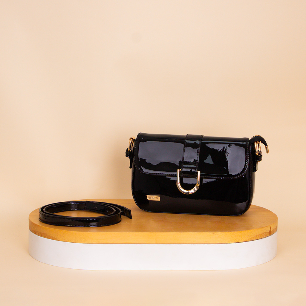 Flowrista Online Flowers Shop Alamki Glossy Glam Bag - Black 