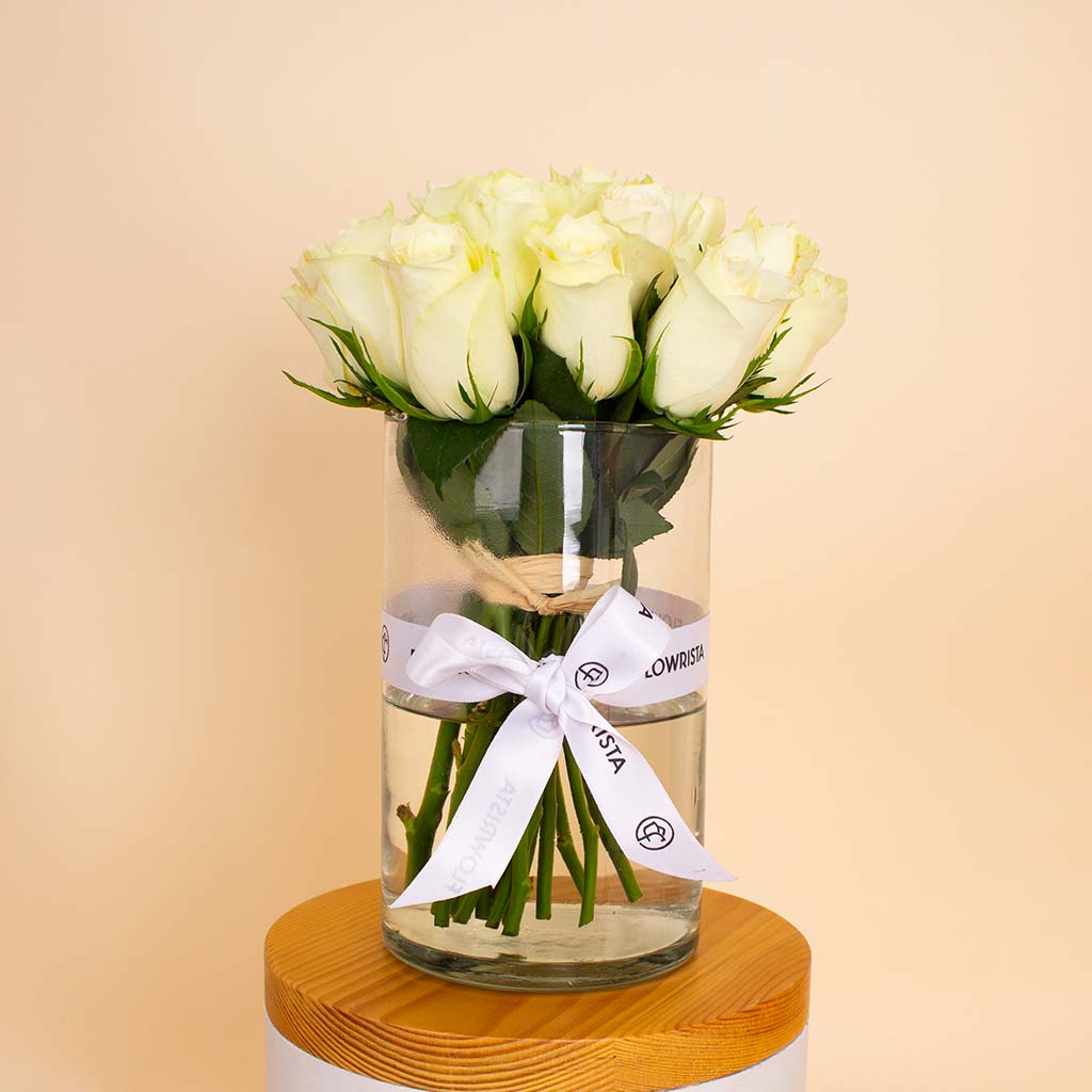 product-image-Master Beard Kit (Aroma Scent) & White Roses Vase