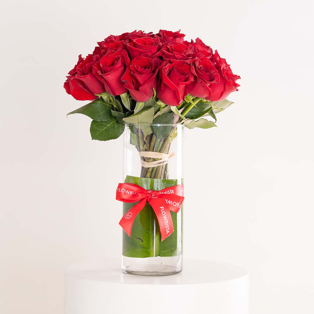 product-image-مزهرية ورود حمراء - ٣٠ وردة