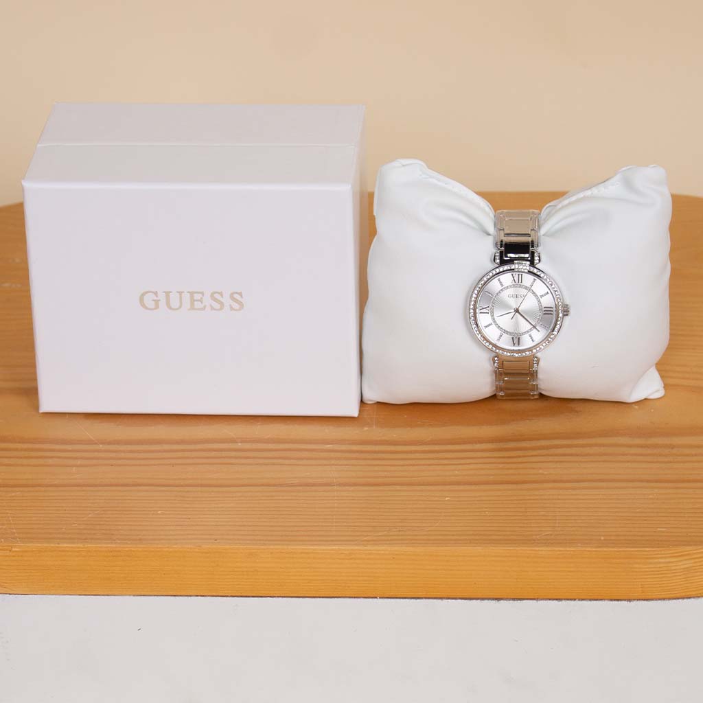 product-image-Guess Yellow Gold Women’s Watch W1209L2 with Heart-Shaped 20 Roses Bouquet