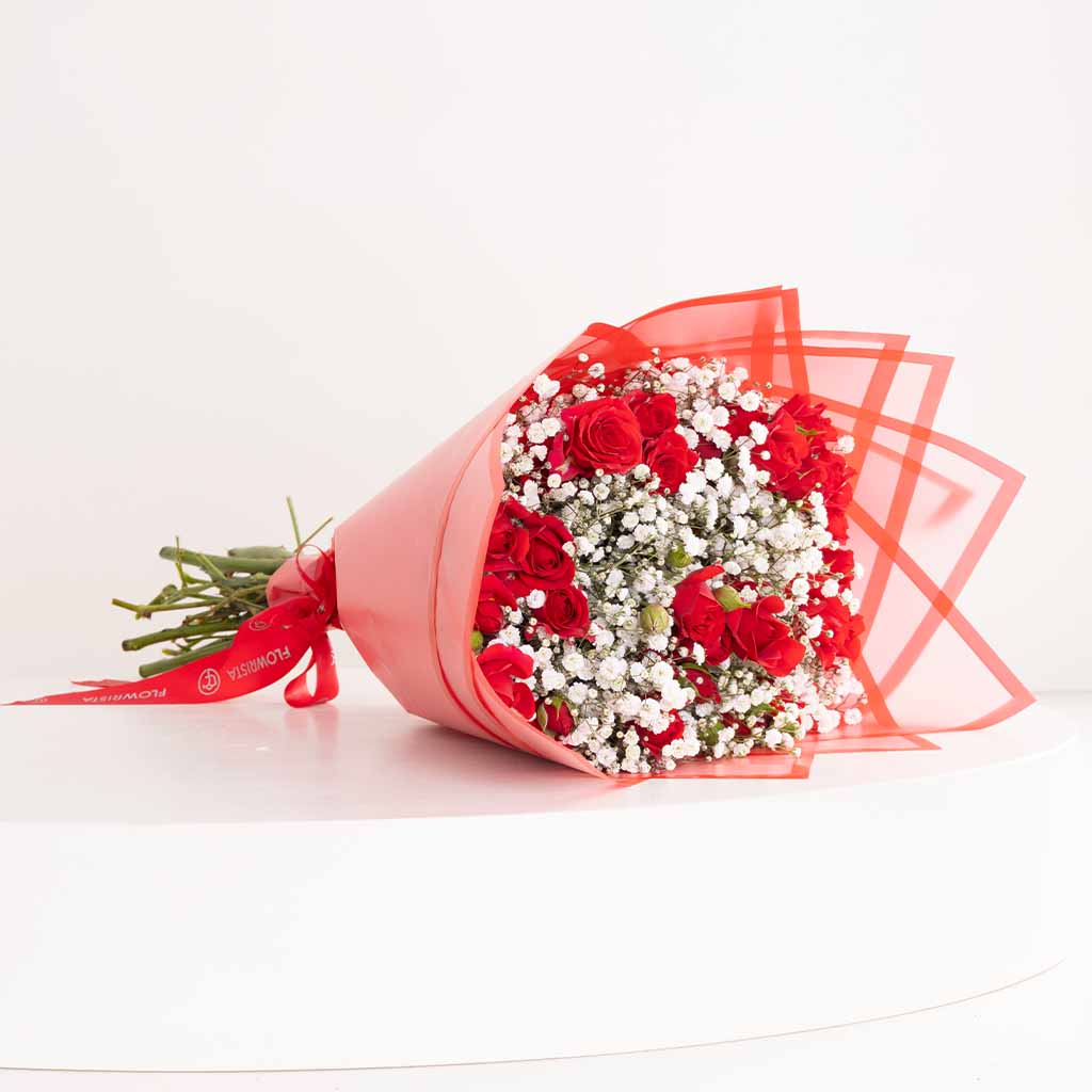 product-image-قلادة ماركيز زركون مطلية بالذهب مع بوكيه بيبي روز وجيبسوفيلا