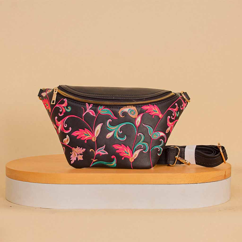 product-image-Pavo Fanny Pack Black With Colorful Flowers