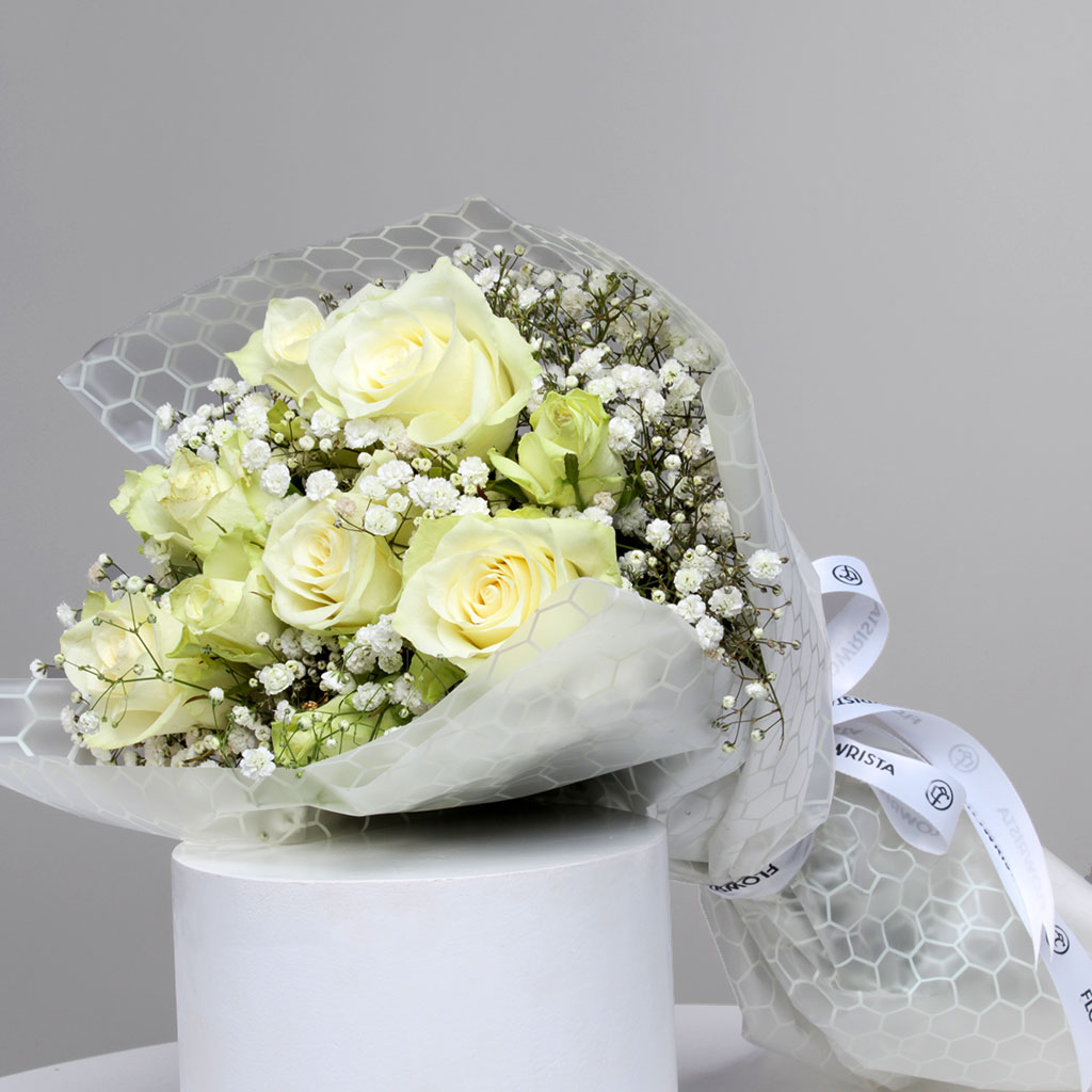 product-image-باقة ورود بيضاء خالدة