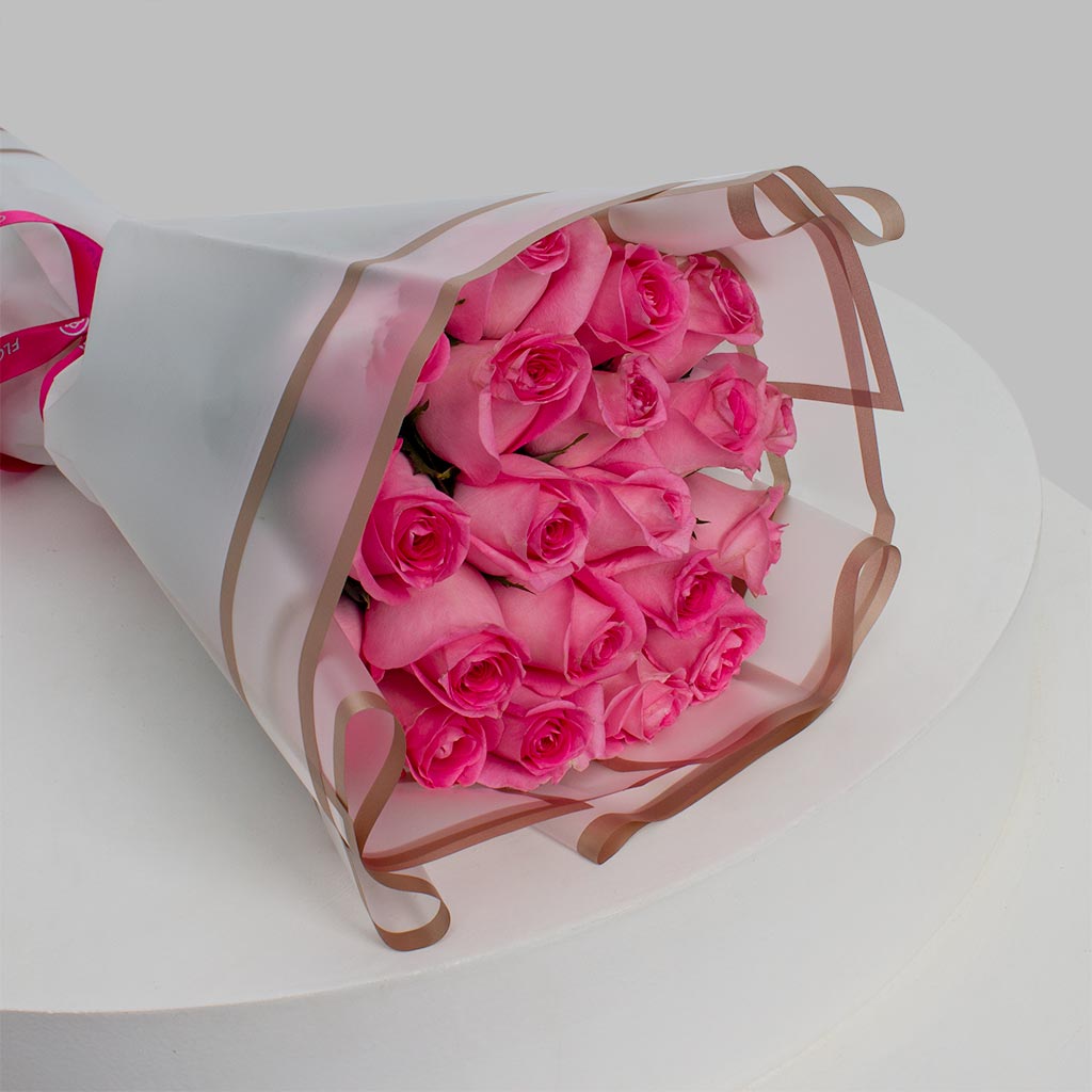 product-image-Special Gift | Copper Mom Shield & 20 Pink Roses