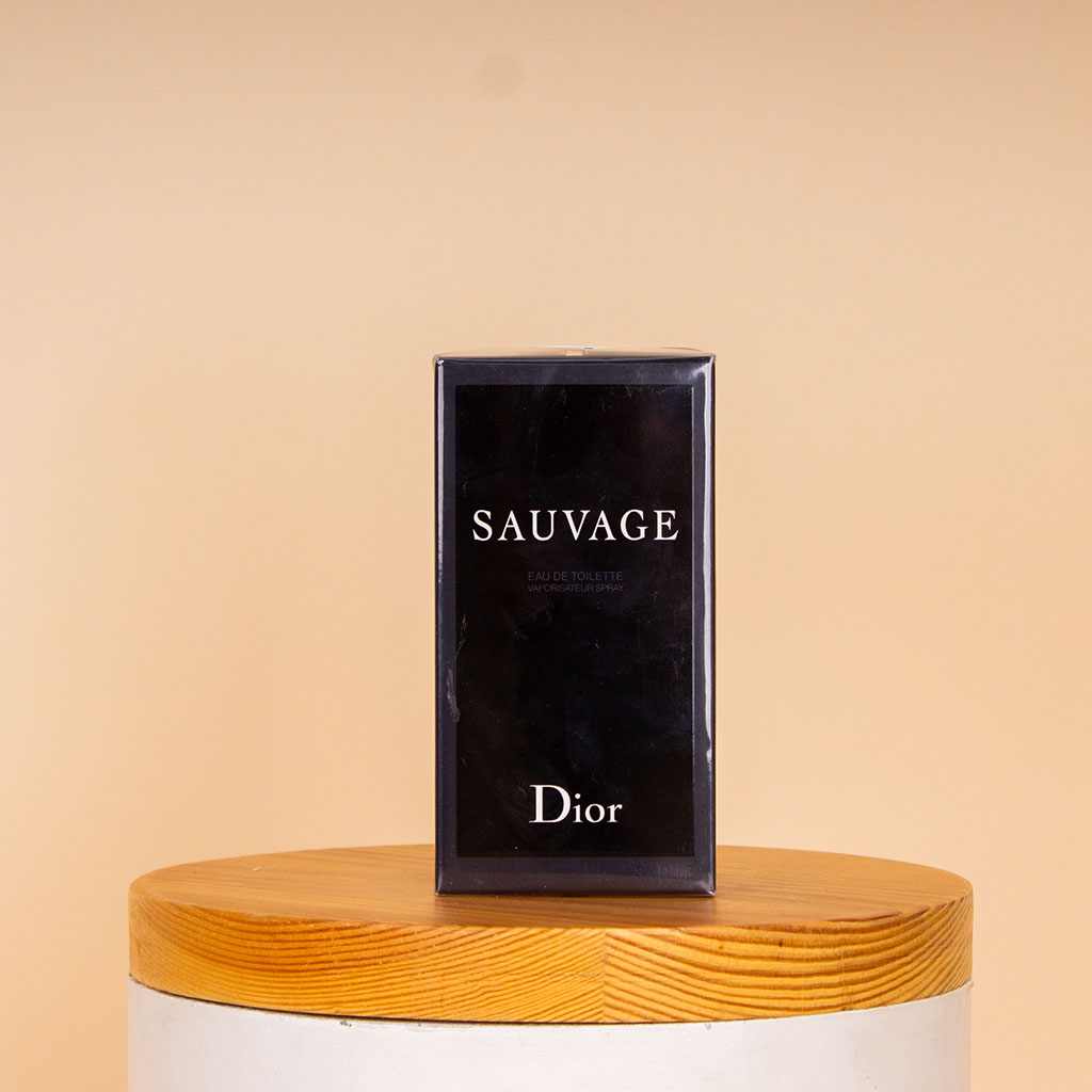 product-image-Dior Sauvage Eau de Toilette for Men 100 ml & Orange Roses Vase