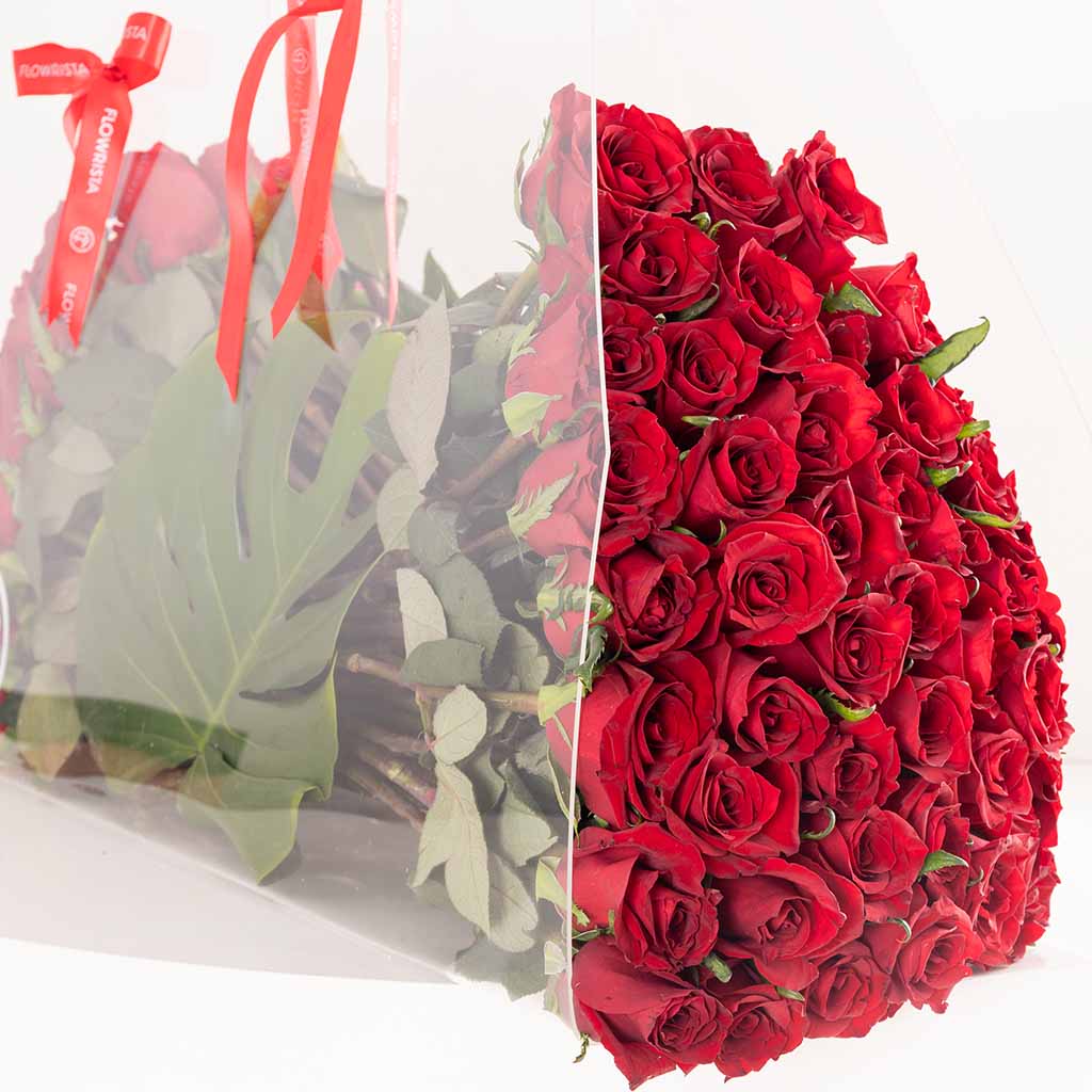 product-image-حقيبة أكريليك من فلورستا للورود الحمراء - ١٠٠ وردة