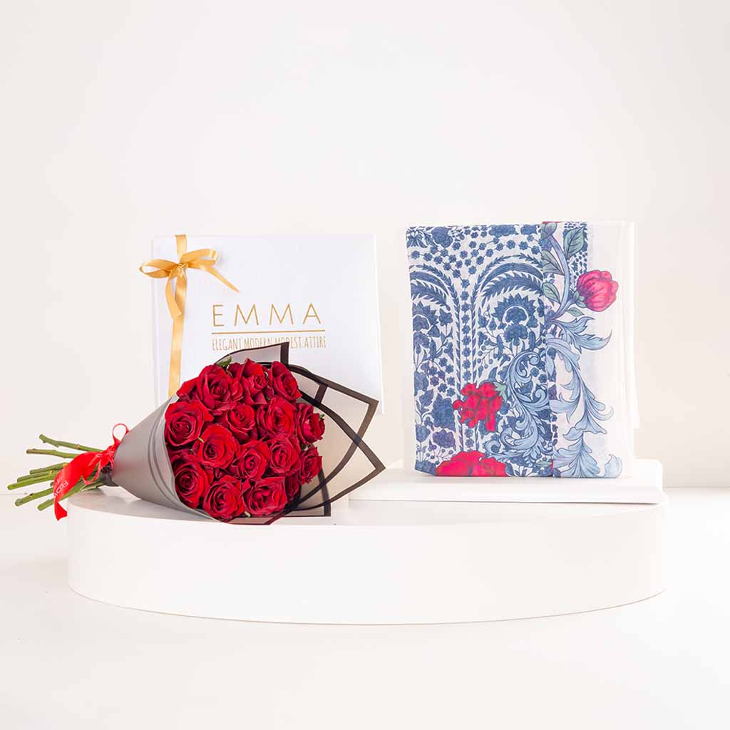product-image-EMMA Enchanted Roses Scarf & 15 Red Roses Bouquet
