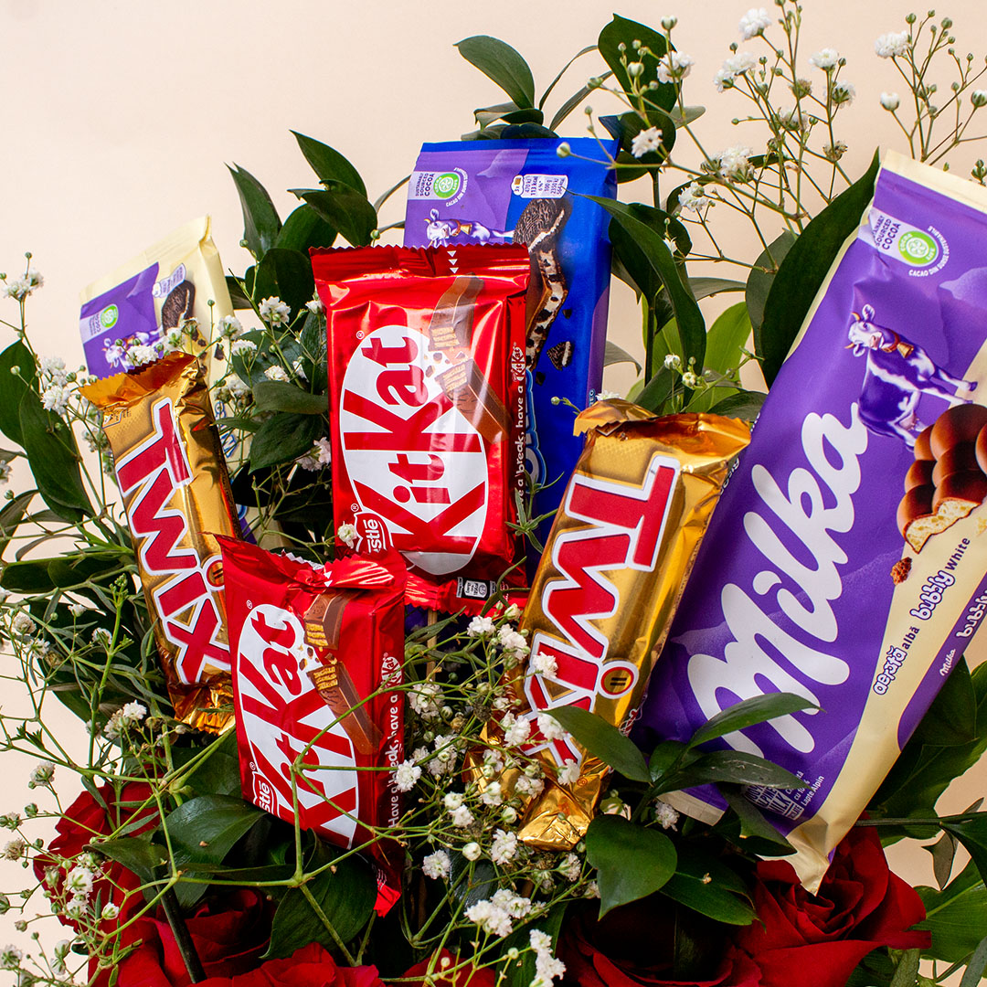 product-image-Red Roses with Chocolate Box