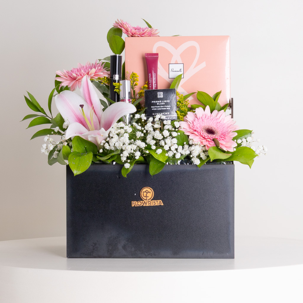 Flowrista Online Flowers Shop علبة هدايا فلوريستا بيوتي آند بلومز
