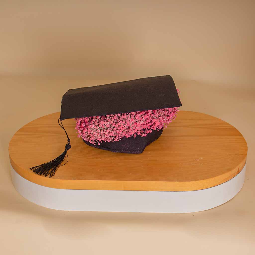 product-image-Graduation Cap with a Baby Flower Touch