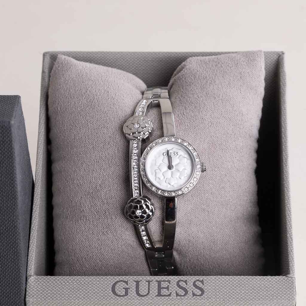 product-image-GUESS Chloe Bracelet Watch & Revival Roses Bouquet