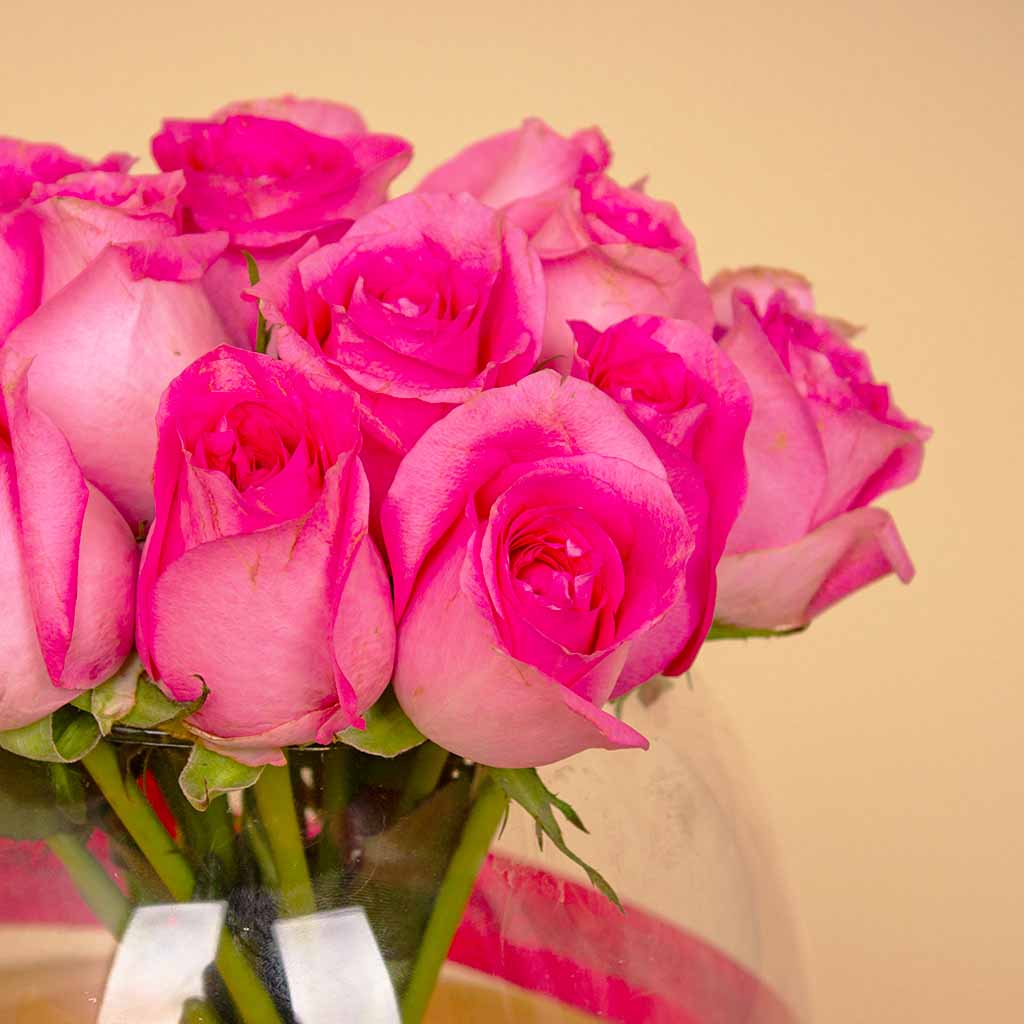 product-image-Pink Vase – 15 Pink Flowers