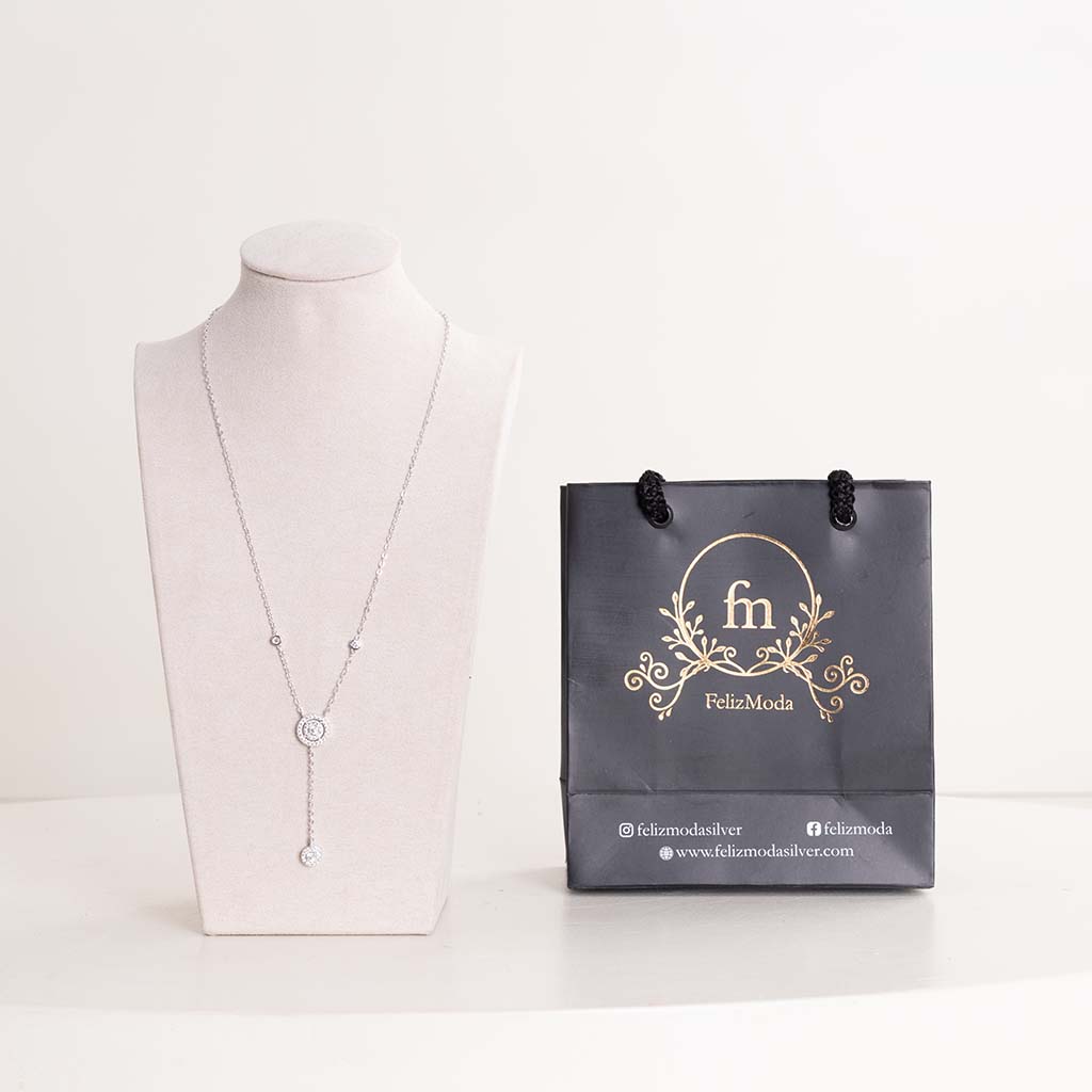 product-image-Felizmoda Silver Zircon Necklace & Baby Rose Mix Bouquet