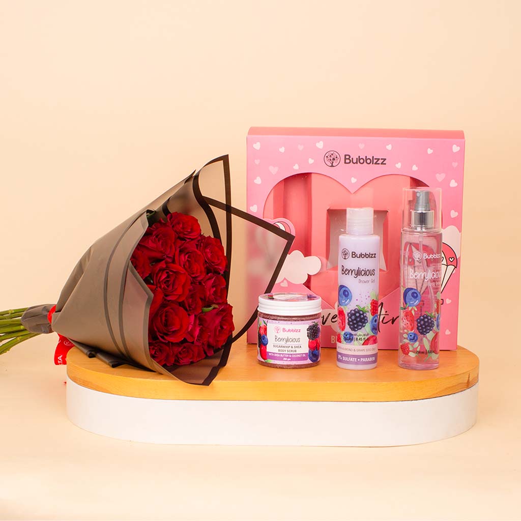 product-image-مجموعة بابلز حب في الهواء للتجميل مع باقة من الورود الحمراء
