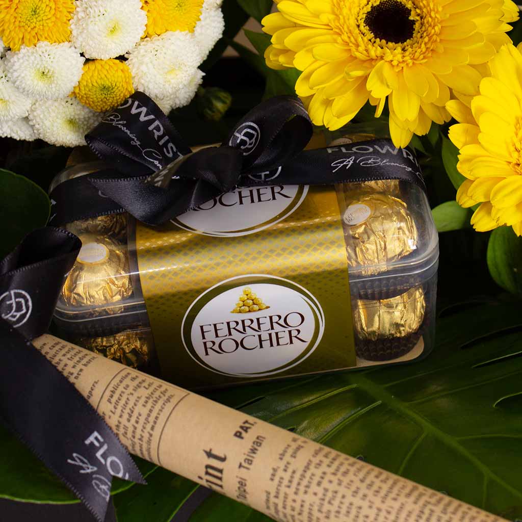 product-image-Luxury Graduation Box - Cap, Balloon, Chocolates & Flowers