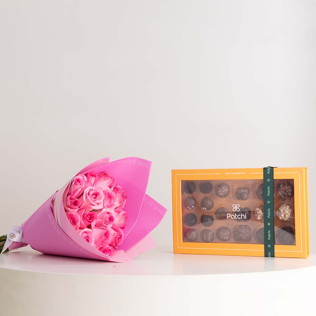 Flowrista Online Flowers Shop شوكولاتة باتشي 240 غرام وباقة ورود ريفايفل