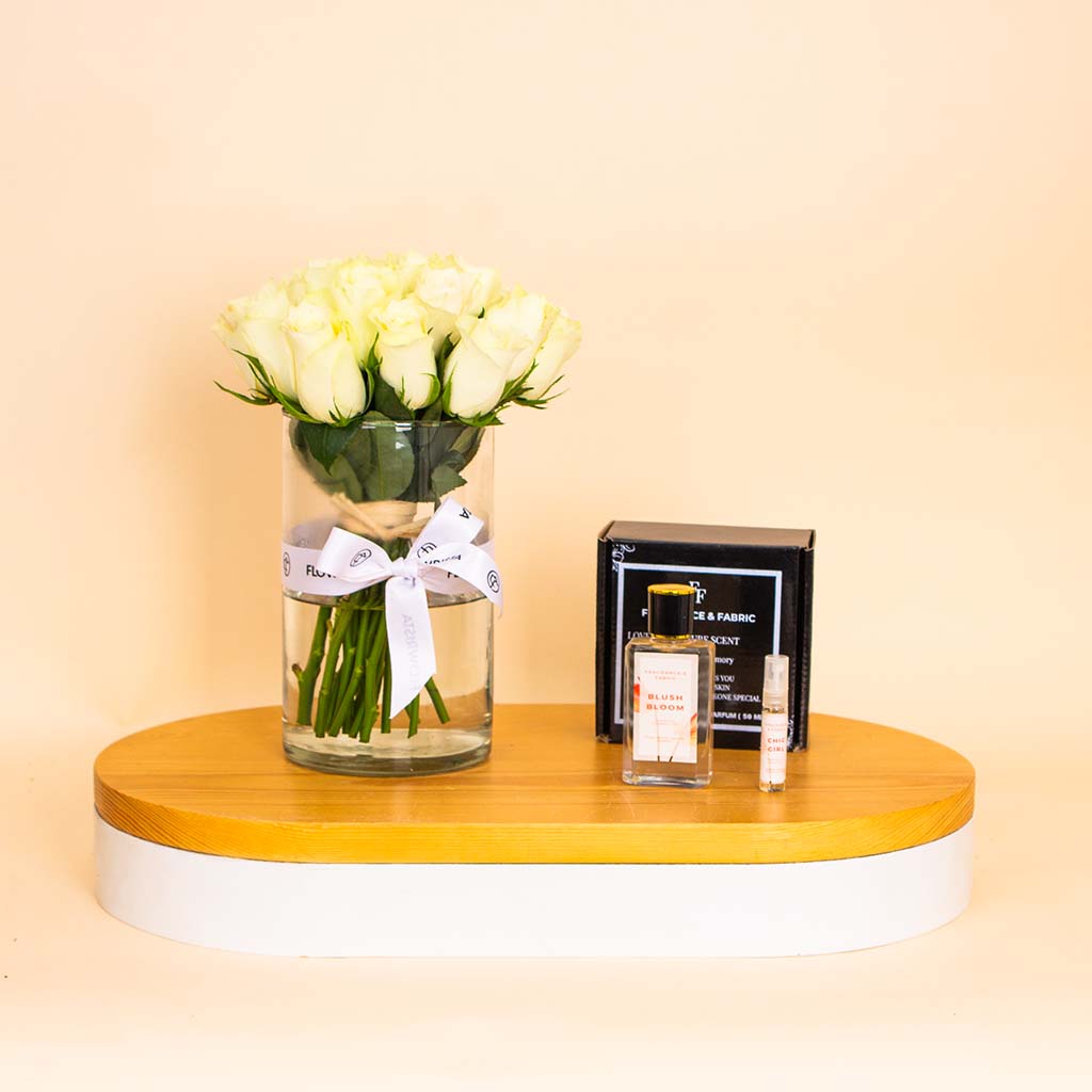 Flowrista Online Flowers Shop Fragrance & Fabric Blush Bloom for Woman & White Roses Vase