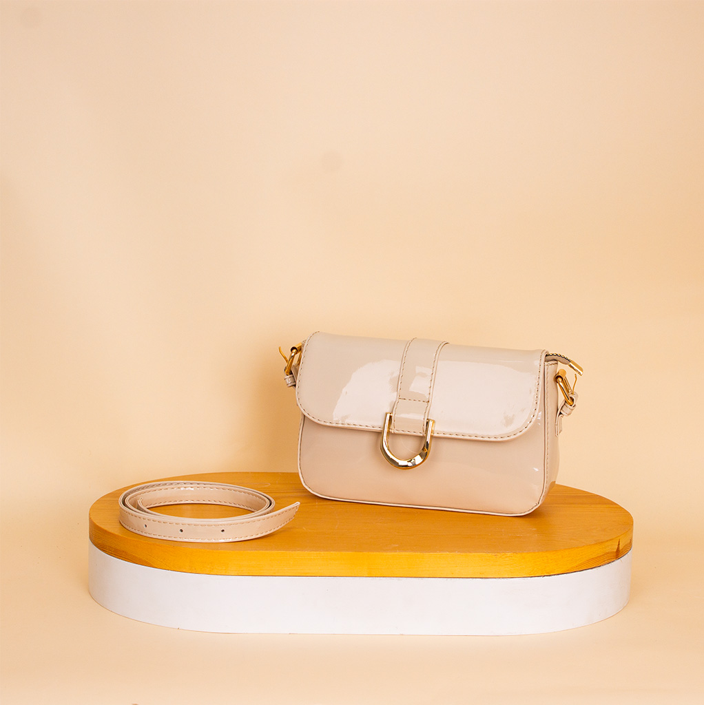 product-image-Alamki Glossy Glam Bag - Creamy