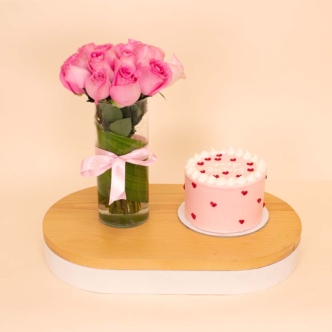 product-image-Ninos Heart-Dotted Birthday Cake & 15 Pink Roses Vase